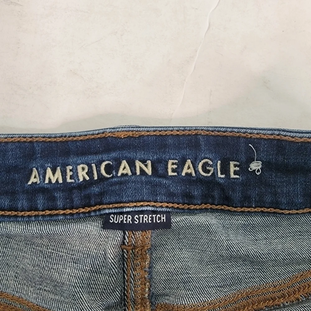 American Eagle Denim Shorts Sz 8 Shortie Dark Wash Super Stretch